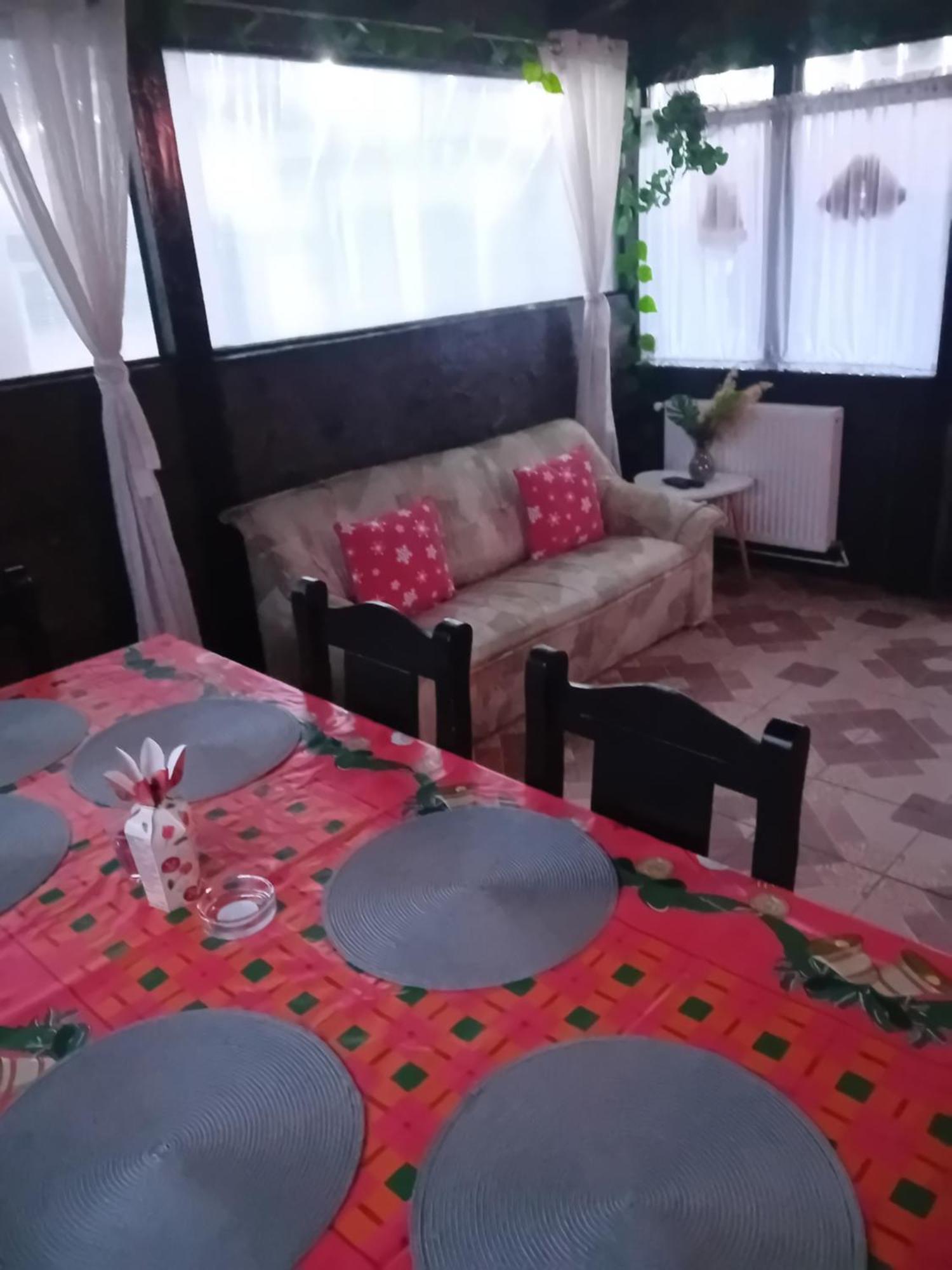 Casuta Piatra Craiului Holiday home *